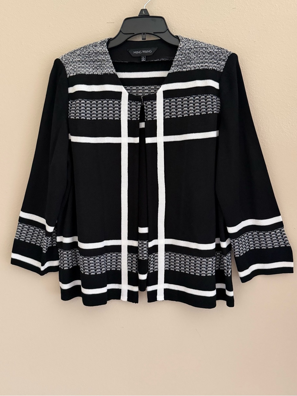 Ming Wang Cardigan Jacket Size Large Black & White Stripes Textured